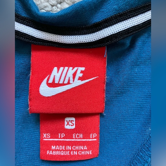 Nike Women's Tank Top Activewear Blue with Pink Logo Size XS - Picture 3 of 4